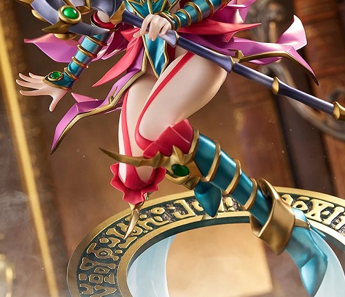 【画像】『遊戯王』のブラックマジシャンガール、エッチな姿でフィギュア化されてしまう（２９８００円）