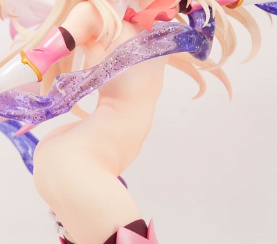 【画像】イリヤちゃん、また馬鹿げた格好にさせられてしまうｗｗｗｗｗ