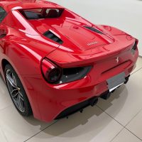 【画像】同人絵師さん、同人稼業で儲けた金でフェラーリを買うｗｗｗｗw